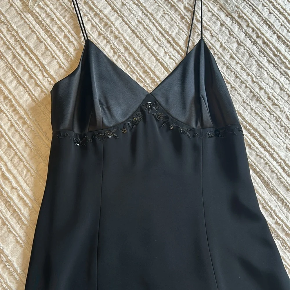 Rimini Black floor length evening gown - Picture 2 of 6